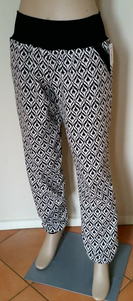Black Print Pants
