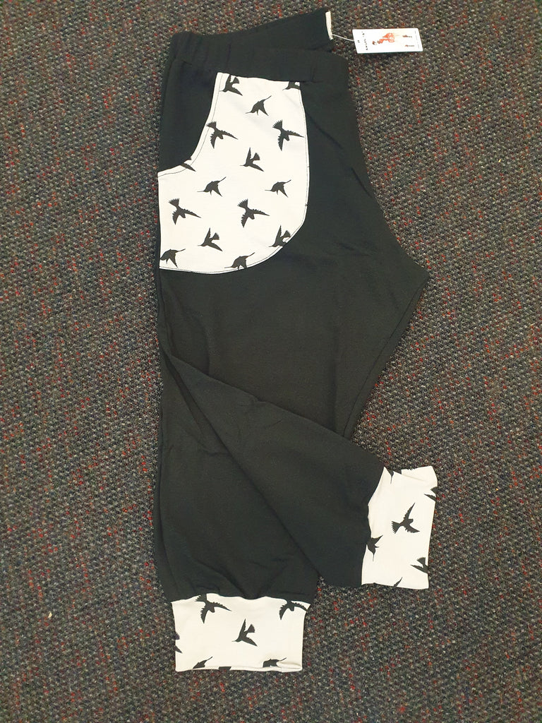 Bird Black 3/4 Pants