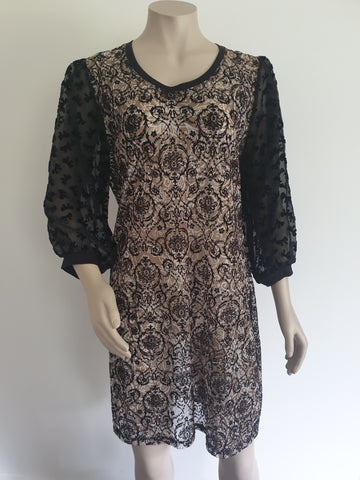 Mesh velvet detail   Dress