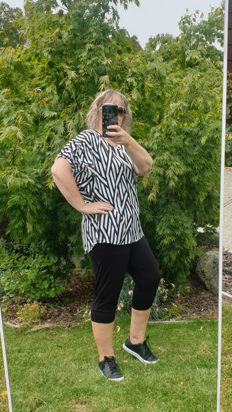 Black & White Print DixieTop