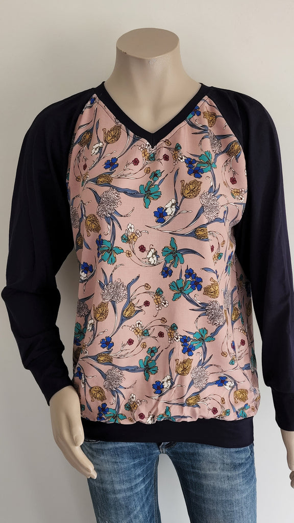 Mauve Floral V Print Rayon Top