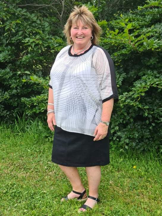 Black & White Squiggle Batwing Top